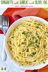 Spaghetti With Garlic And Olive Oil Recipe Vegan Pasta Recipes Yummy Pasta Recipes Vegetarian Recipes
