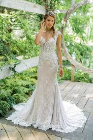 Vintage lace high neck wedding dress by a and m enterprises. The Best Wedding Dresses For 2021 With Top Features