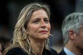 G bourquard voor le dauphiné libéré , wauquiez boycotte valls, 2 februari 2016. Laurent Wauquiez A 45 Ans Decouvrez Charlotte Sa Charmante Epouse