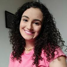 Ester Felipe's Instagram, Twitter & Facebook