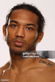 1,550 Benson Henderson Photos & High Res Pictures