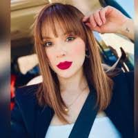 Sasha Schulz's Instagram, Twitter & Facebook