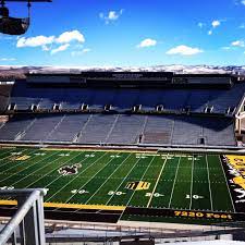 The War Memorial Stadium At The University Of Wyoming Gowyo Wyoming Wyoming Cowboys Stadium
