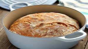 Pain Cocotte Sans Petrissage Une Methode Ultra Facile La Recette Inratable En 10 Mintes Recettes De Cuisine De A A Z