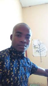 What is the largest endocrine gland in the human body?