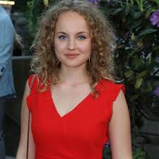 Check spelling or type a new query. Iris Mareike Steen Gzsz Star Hat Geheiratet Gala De