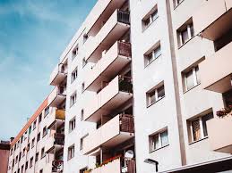 Programul o familie, o casa, aflat in stadiu de proiect, ar putea inlocui prevederile programului prima casa, ministrul finantelor eugen teodorovici guvernul vrea sa modifice programul prima casa si sa il transforme in o familie, o casa. Schimbari In Sectorul Imobiliar Programul Prima Casa Devine O Familie O Casa Blog Bunuri Executate