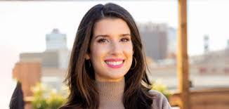 Amber Bolden's Instagram, Twitter & Facebook