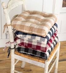 Use the fabric ties to attach the pad to the back spindles to ensure that the padding stays in place when you stand to clear the table. Reversible Buffalo Check Tufted Cotton Chair Pad With Ties Black Plowhearth