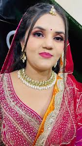 Makeovers By Isha Grover (@makeoversbyishagrover) • Instagram photos and  videos