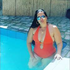 She and her family moved to canada where is was lucky enough to have studied visual arts. Isabel Da Silva Gomes Home Facebook
