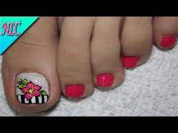 Tengo esta noche las manos negras, el corazón sudado como después de luchar hasta el olvido con los ciempiés del humo. Como Hacer Flores En Unas De Los Pies Diseno De Flores En Los Pies Flowers Nail Art Nlc Youtube Unas Manos Y Pies Disenos De Unas Pies Unas Con Flores