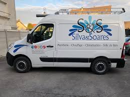Silva & Soares