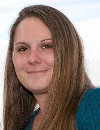 Anna Hipp's Instagram, Twitter & Facebook