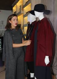 Bjev novou kolekci pro muže a ženy na jaro a léto 2018 v pull&bear. Last Quarter Trends From Zara And Her Sisters The Manila Times