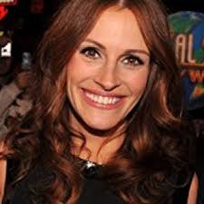 Lily Cotton (played by Kaitlyn Dever) outfits