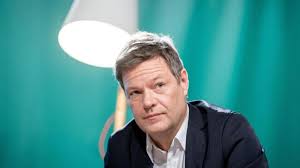 He is a writer, known for der tag, an dem ich meinen toten mann traf (2008), following habeck (2018) and extra drei (1976). Robert Habeck Describes The Corona Crisis As An Opportunity For Other Capitalism Teller Report