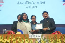 My selfie with the Tiranga during my visit to Kapurthala Head Post Office!!