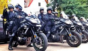 G A M Policia De La Ciudad Creditos Al Autor De La Foto Policia Policias Policiadelaciudad Policiasenaccion Policiafederal Einsatzfahrzeuge Fahrzeuge