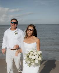 The most perfect and intimate Big Sur wedding is up