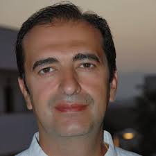 Alejandro Vivas's Instagram, Twitter & Facebook