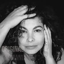 Rosie Hansen's Instagram, Twitter & Facebook