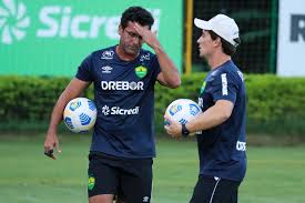 Fue fundado el 10 de diciembre de 2001 y juega en el campeonato brasileño de serie a, tras haber conseguido el cuarto lugar en la serie b 2020. Cuiaba Acerta Demissao Do Invicto Alberto Valentim Na 1Âª Rodada Do Brasileirao
