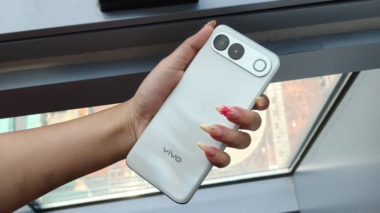 Vivo S2