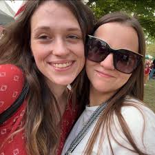 Has anyone been over to the urgent care over by Kroger? It stinks.!!!! They  are just horrible over there. They don't take care of you.!!!