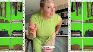 Dina Margret Brenci: Plus Size Fashion ModeI & Curvy Model - Biography,  Instagram star, Lifestyle