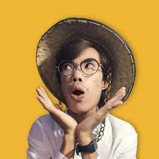 Marcos Monterde's Instagram, Twitter & Facebook