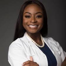 Hazel Peters's Instagram, Twitter & Facebook