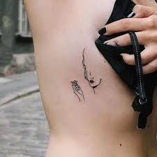 Small Simple Tattoo Ideas For Girls Front Shoulder Tattoos Circle Tattoos Minimalist Tattoo