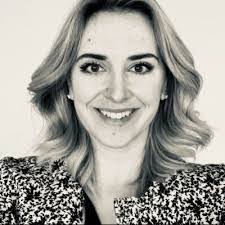 Deena Parker's Instagram, Twitter & Facebook