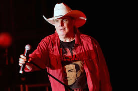 Michael mccormack is a manager for edgelink with extensive experience in business development and account management. Molly Hatchet Singer Phil Mccormack Dead At 58