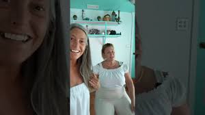 WHAT HAPPENS DURING A PROFESSIONAL FACIAL TREATMENT? Behind the scenes  look…