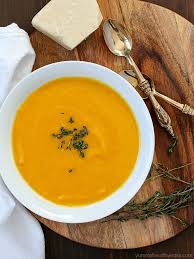 Roasting the butternut squash gives so much more depth of flavor! Easy Butternut Squash Soup Yummy Healthy Easy
