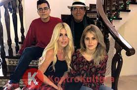Romina carrisi power was born on june 1, 1987 in cellino san marco, puglia, italy as romina jolanda carrisi. Al Bano E Il Tremendo Sgarro Ai Figli Jasmine E Bido Carrisi Ecco Cosa E Successo