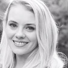 April Wright's Instagram, Twitter & Facebook