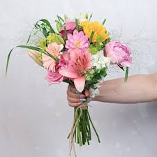 Flowers by post uk is an online flower shop, meaning that we cannot be found on the high street or the corner of a street. Asda Sainsburys Or Tesco Flowers Online Beautiful Cheap Flowers Online