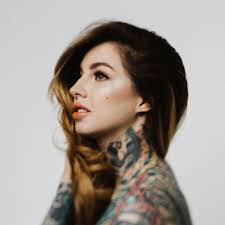 Nikki Tebo's Instagram, Twitter & Facebook