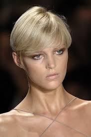 Června 1983, rzeszów, polsko) je polská supermodelka žijící v new yorku. Pin On Short Hairstyles