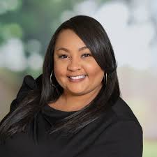 Brenda Tedder's Instagram, Twitter & Facebook