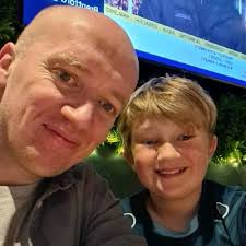 Two posts, 90 minutes apart. Safe to say it caught a few out 🎣 Which do  you think got the biggest engagement and reach? Looking forward to Friday  night!