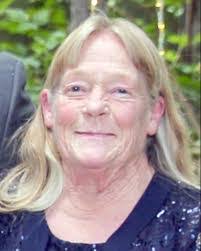 Darlene Sessions's Instagram, Twitter & Facebook