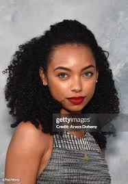 Robyn Kershaw and Betsy Hamlin attend the Australians in Film hosts... News  Photo