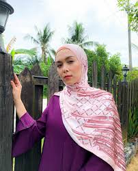 Capítulo 18 de la temporada 1 de , fechas de emisión, información y valoraciones de usuarios. 7 Hari Mencintaiku 2 Episod 18