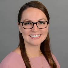 Danielle Compton's Instagram, Twitter & Facebook