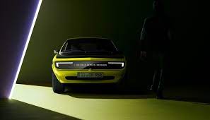 Check spelling or type a new query. Neuer Opel Manta Gse Elektromod Strahlt Ubers Ganze Gesicht Medien Opel Allemagne