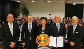 Januar 1907 fand die amtliche eintragung der volksbank wilferdingen gesellschaft m.b.h. Sein Weg Fuhrte Ihn Zur Vr Bank Enz Plus Klemens Schork Nach 20 Vorstandsjahren In Den Ruhestand Verabschiedet Startseite